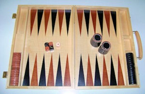 BACKGAMMON aus Holz Abverkauf statt 143,00 nur